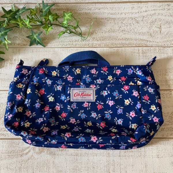 キャスキッドソン Cath Kidston 花柄 トートバッグ柔らかいナイロンバッグ バッグインバッグ おまけ付 PVC加工ポーチ