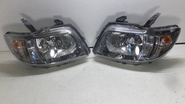 1899 ※美品※ 前期 JE1 ゼスト スポーツ HID ※ 左右 ヘッドライト ランプ KOITO 100-22621 刻印:J スモークメッキ※ ホンダ 純正 A-36