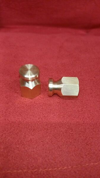 新品 真鍮 荷掛けナット デコボルト M10-P1.25(細目) バイク 二輪 旧車 KH SS CB GT GS z1 z2