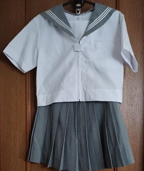 コスプレセーラー服半袖