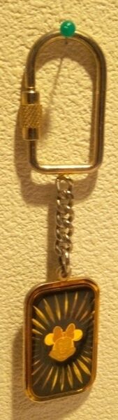 ミニーマウスのキーホルダー