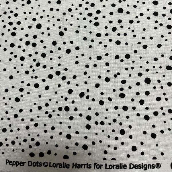 ロラライハリス Pepper Dots 白生地 45㎝×110㎝