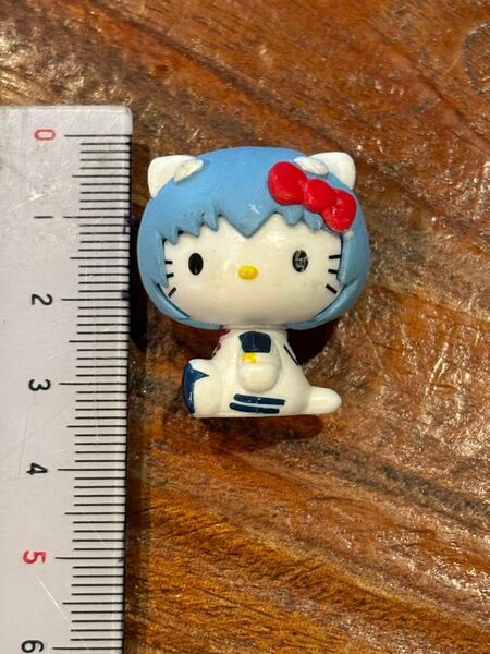 ハローキティ☆エヴァンゲリオン ミニ フィギュア