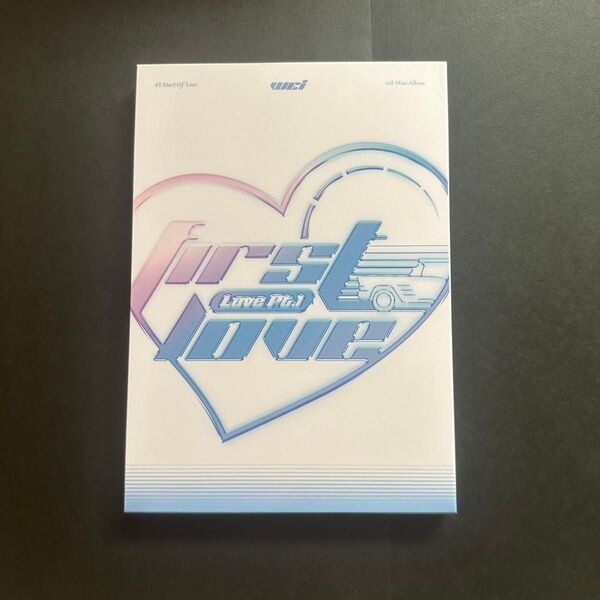 WEi Love Pt.1 First Love アルバム 開封済