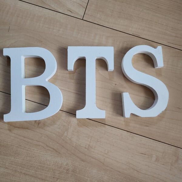 BTS アルファベットオブジェ