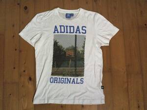 ●アディダス☆adidas☆プリント半袖Ｔシャツ コットンTシャツ Ｓ　白