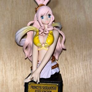 バンダイ ガシャポン ワンピース ONE PIECE STATUE 04 しらほし姫 撮影の為開封