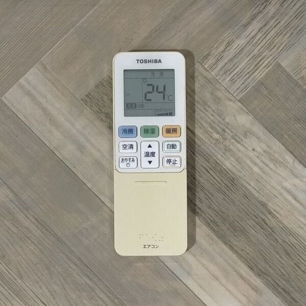 TOSHIBA エアコン用リモコン WH-TA05EJ