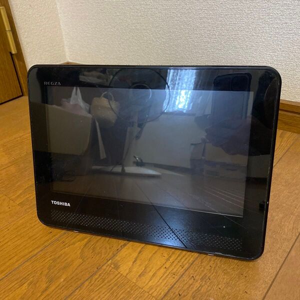【美品】TOSHIBA ポータブルDVDプレーヤー
