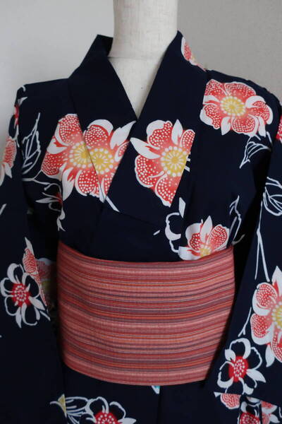 花柄 手縫い浴衣 紺色 夏 着物 レディース 和装 中古 美品 クリーニング済み