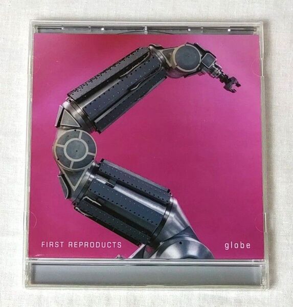 globe FIRST REPRODUCTS CD