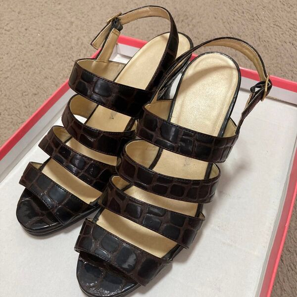 サンダル 23センチ