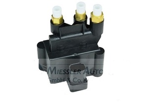  Germany made Benz E Class W212 S212 CLS W218 C218 air suspension valve(bulb) block unit solenoid valve(bulb) A2123200758 rear 2 wheel air suspension 