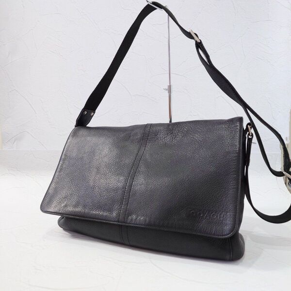美品 COACHコーチ ショルダーバッグ レザー ビジネスバッグ