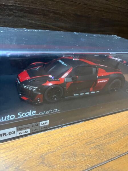 京商 ミニッツ アウディ R8 LMS 2016 ブラックレッド MZP246BKR