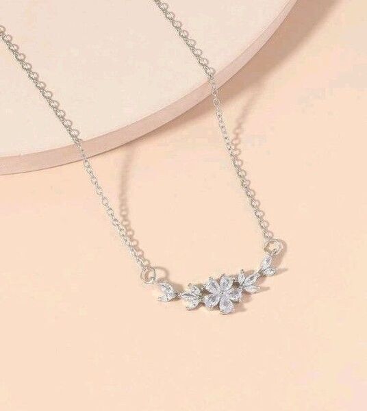 フラワー&リーフ ネックレス シルバー ステンレス czジルコニア《プレゼント付き》84