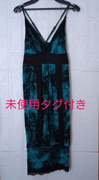 【未使用タグ付き】ラメ入りドレス(Мサイズ)