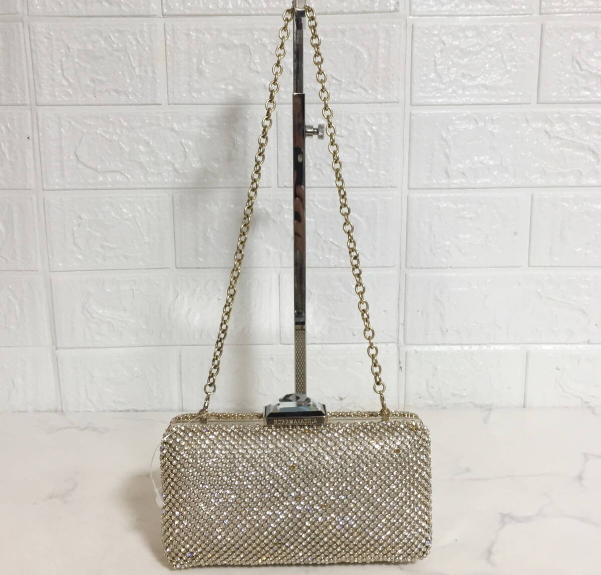 BCBG Maxazria パーティーバッグ 2025年最新】Yahoo!オークション -bcbg maxazria バッグの中古品