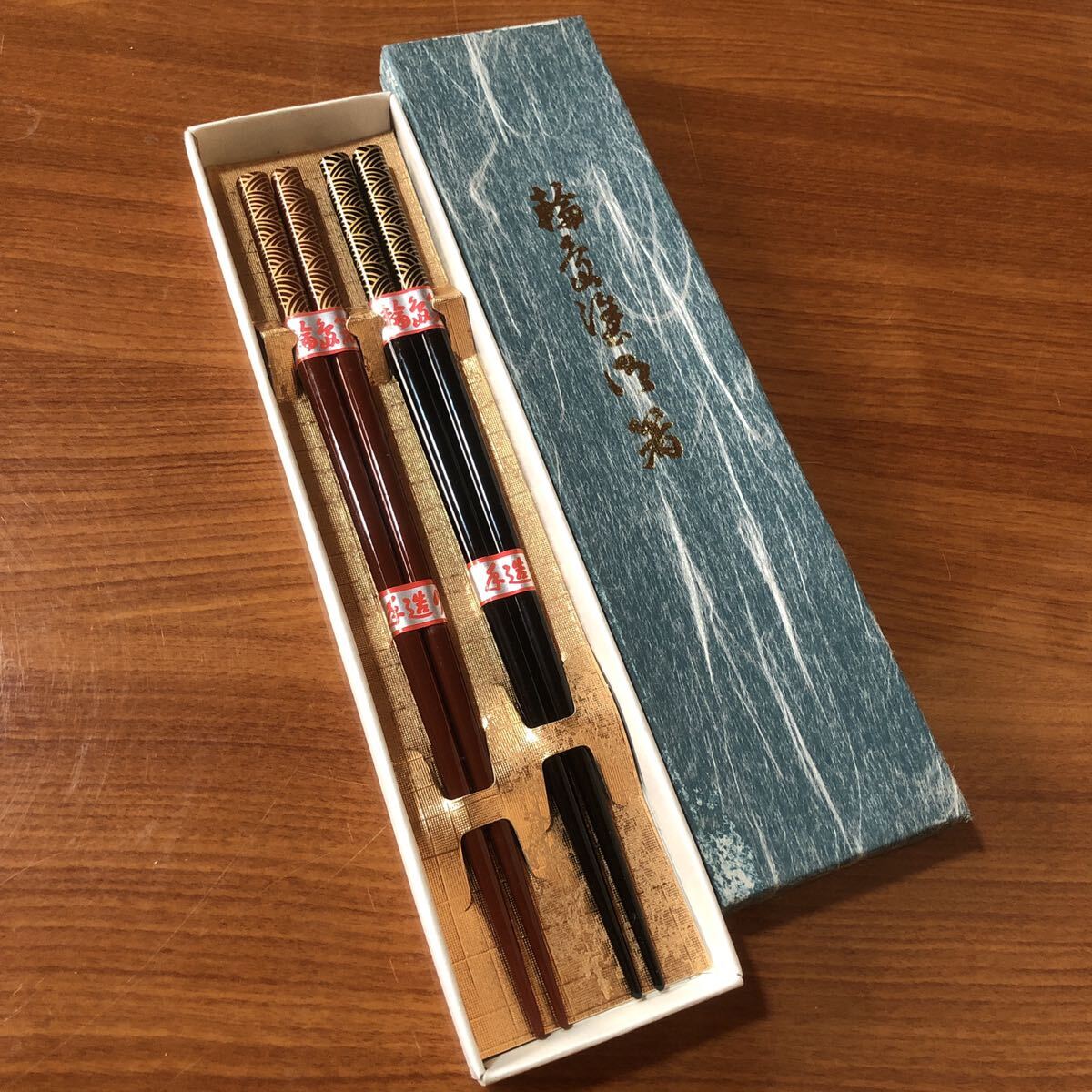 Amazon｜輪島漆塗箸 本乾漆塗り箸 桐箱入り5膳セット｜箸