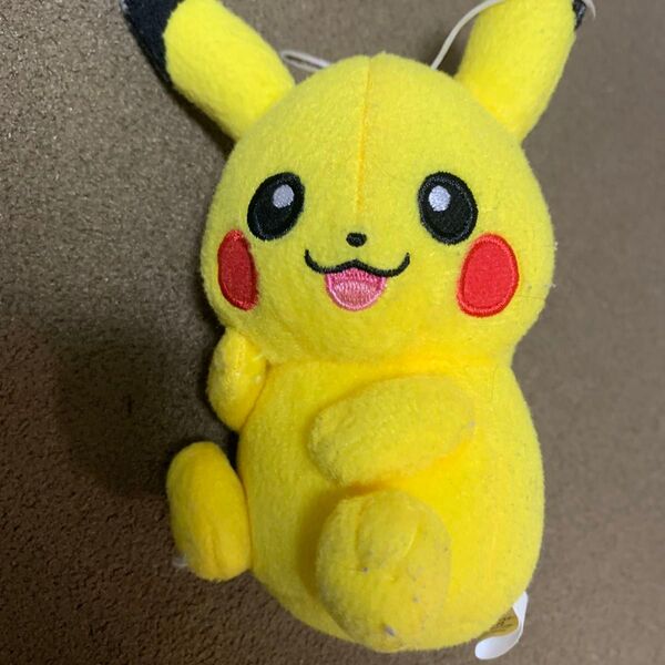 ポケットモンスター ぬいぐるみ ピカチュウ