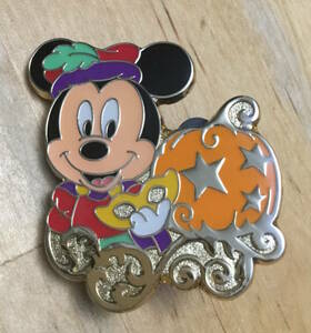 ディズニー　ミッキー　ピンバッジ　Toyko Disney Resort Sea 30周年 ミッキーマウス Mickey Mouse 30th
