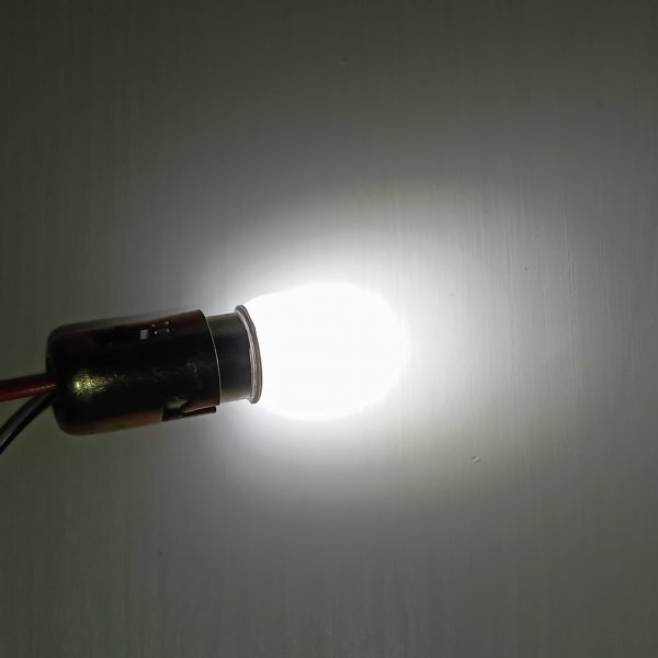 新作! 24V専用設計 BA15S S25 LED ホワイト 50個セット 平行ピン サイドマーカー バスマーカー ナマズ デコトラ レトロ 大型車 トラック 新作! 24V専用設計 BA15S S25 LED ホワイト 50個セット 平行ピン サイドマーカー バスマーカー ナマズ デコトラ レトロ 大型車 トラック