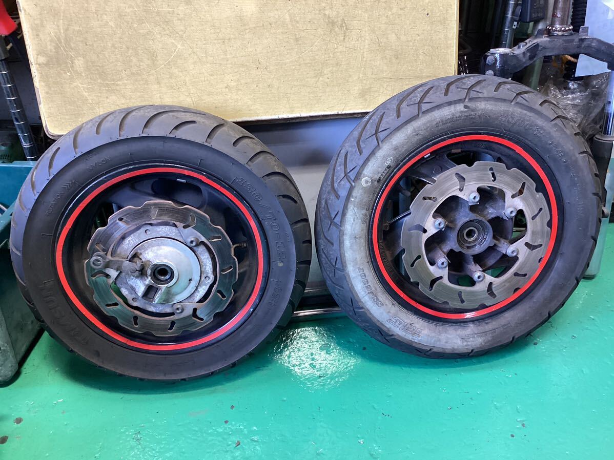 マジェスティ250 ホイール、エンジンセット。 マジェスティ250 ホイール、エンジンセット。