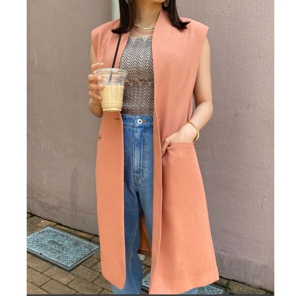 AMERI WAVE COLLAR ANGULAR VEST