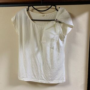 BE RADIANCE Tシャツ カットソー トップス