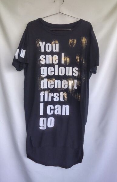 英字ロゴ ロング丈Tシャツ ワンピース