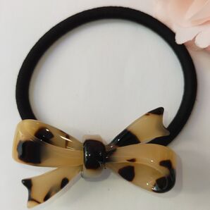 大人気 薄いべっ甲柄リボンヘアゴム アセテート アクセサリー 髪飾り 4.3cm/2.4cm NO.76