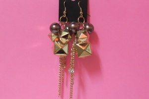 [ gorgeous long earrings!] fashion / accessory / earrings / hook type / Gold / casual / outing / all season 