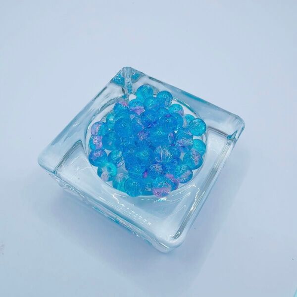 ガラスビーズ クラックビーズ 6mm 約100個 大量 海外輸入品 ハンドメイド パーツ ビーズ【水色グラデーション】