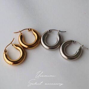 金属アレルギーさん対応◎サージカルステンレスチャンキーフープピアス