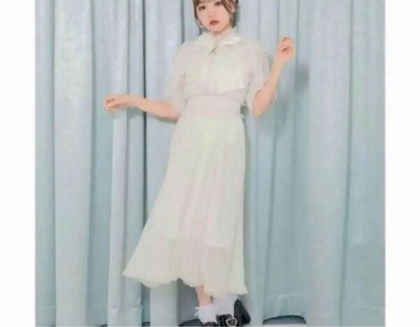 ロジータ ROJITA ウエストシャーリングシアーロングワンピース アイボリー