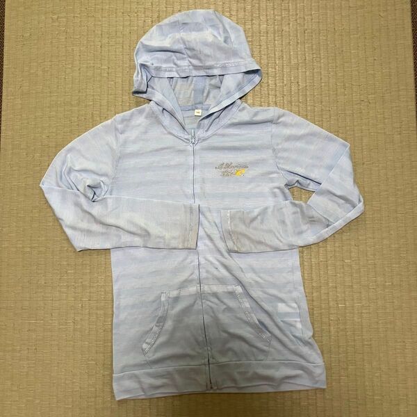 140 女の子 薄手パーカー 日焼け対策 冷房対策 水色