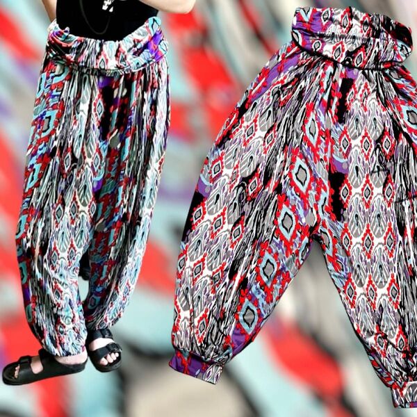 used エスニック.アジアン柄 サルエルパンツ テロテロ素材 モモンガ
