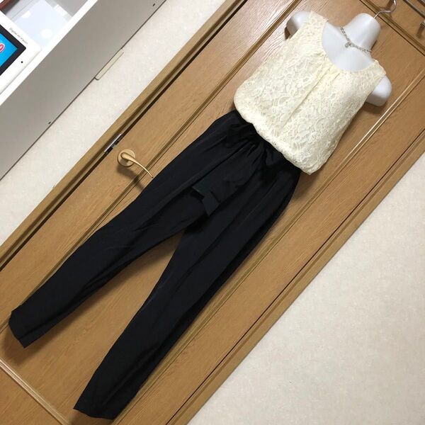 新品 レース ウエストリボン オールインワン 結婚式 フォーマル パンツドレス ホワイト×ブラック