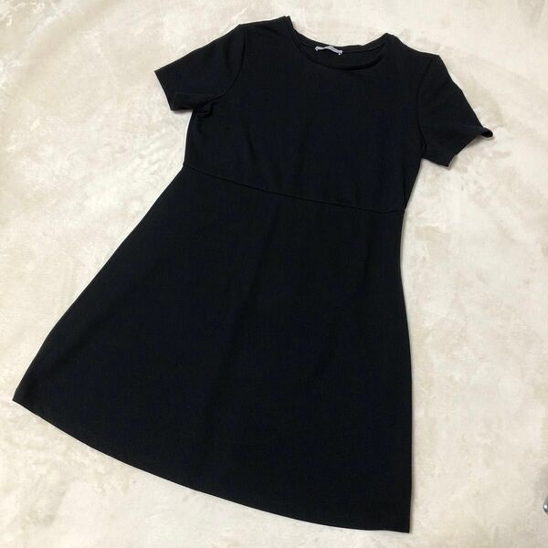ZARA トップス ワンピース ミニワンピース チュニック 半袖 ブラック 無地
