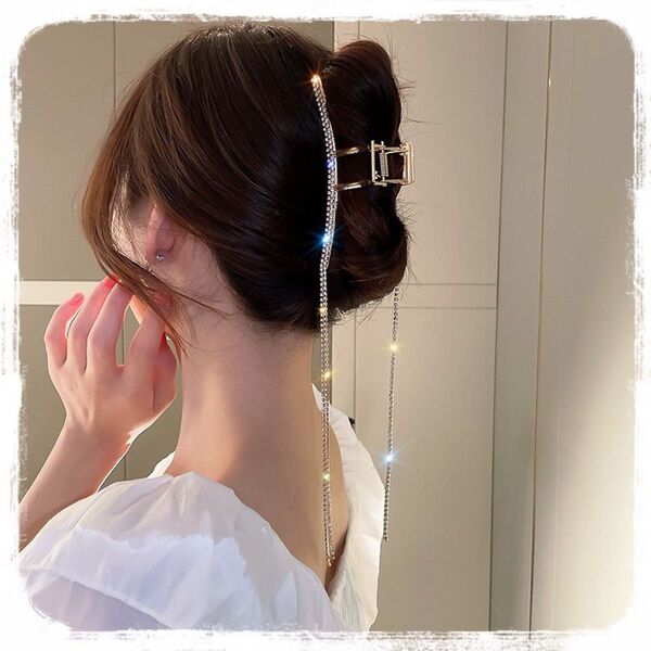 ヘアクリップ レディース コーデ 髪留め ヘアバンス ヘアアクセ プチプラ シルバー 銀 ゴージャス キラキラ 韓国 オルチャン