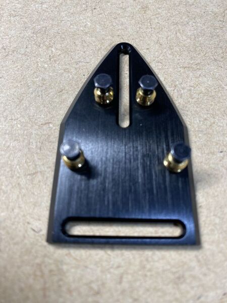 Dietrich Parts String Butler V1 Black Gold Post レスポール/アコギのチューニング安定に #STBUTLER-V1-BLACKGD