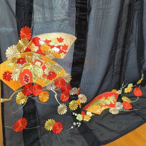 アンティーク 夏の黒留袖 絽 全刺繍 比翼衿 五紋 洗えるお着物 美品すべて