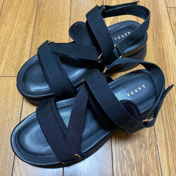 RANDA ランダ ゴールドパーツスポーツサンダル 黒 サイズM