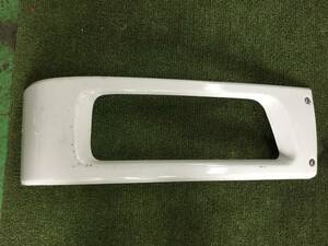  present 2 piece front Giga front bumper light frame original white (R) K 1972 same day shipping possible 