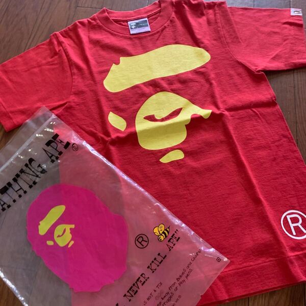 A.BATHING APE・レディースTシャツ・レア商品美品・SMALL