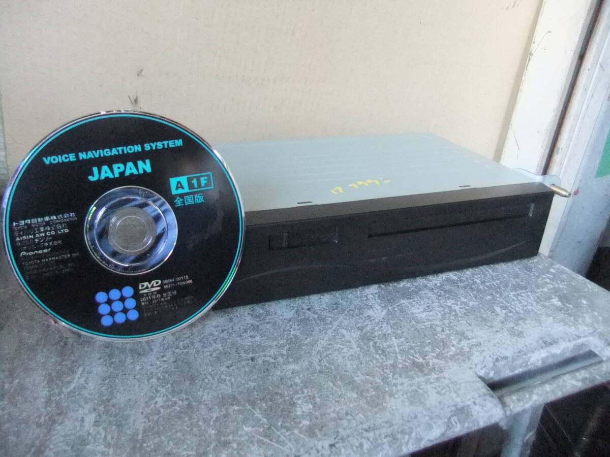 Yahoo!オークション -「dvdナビユニット クラウン」の落札相場