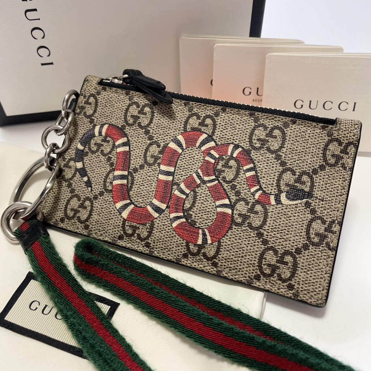 Yahoo!オークション -「gucci スネーク 財布」の落札相場・落札価格