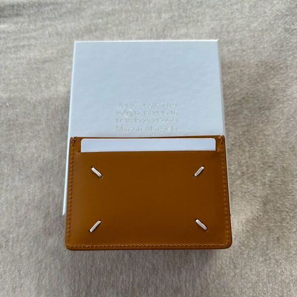 新品 メゾンマルジェラ 4ステッチ レザー カードケース 財布 24SS マスタード Maison Margiela 11 メンズ レディース カードホルダー