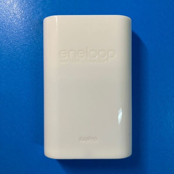 ★送料無料43★ SANYO eneloop エネループ 充電器 チャージャー 充電電池用 サンヨー 電池無し NC-TG1