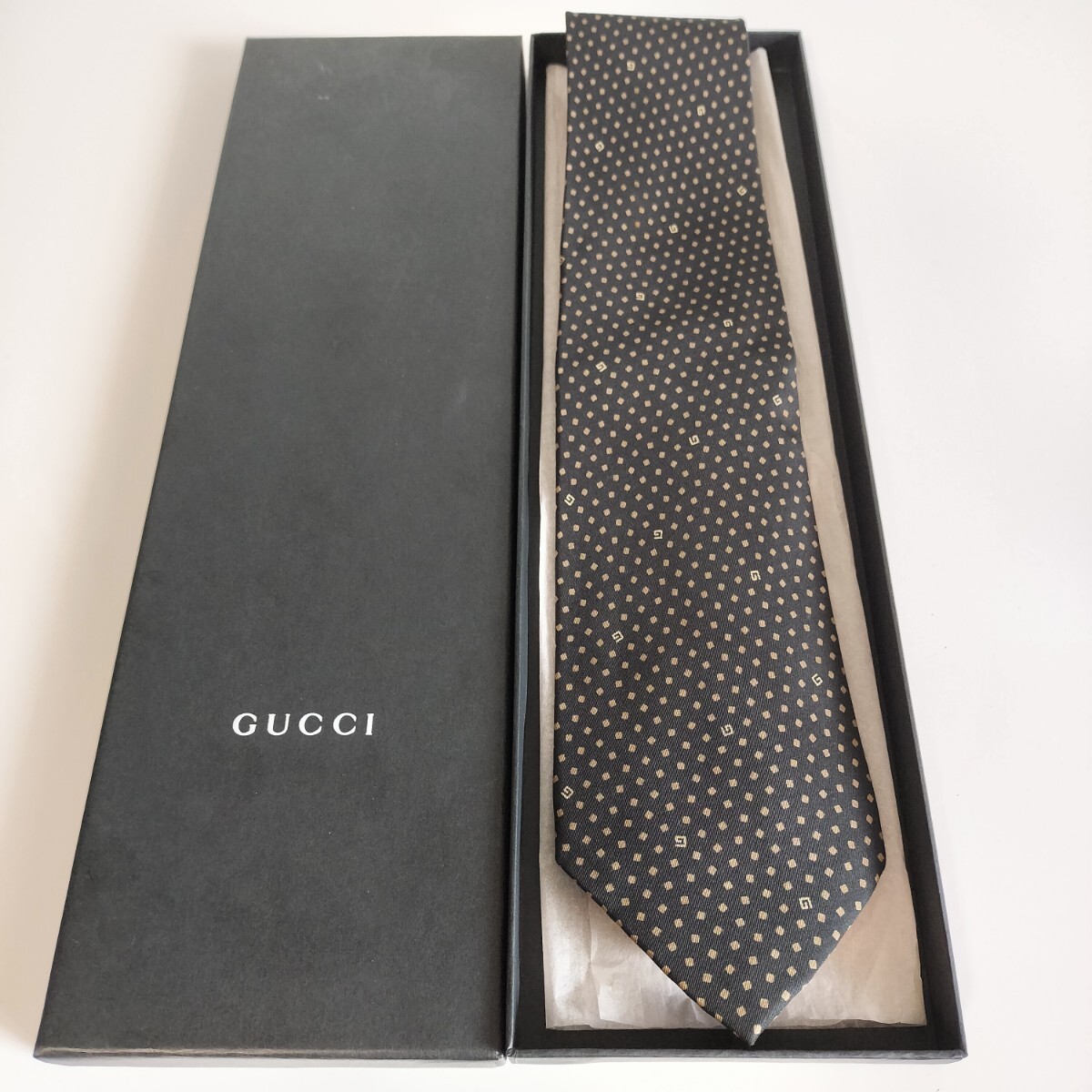 GUCCI (グッチ) シルク100％ GGドット ネクタイ GC4088651062 ブランド メンズ 男性 ビジネス【サカゼン公式通販】